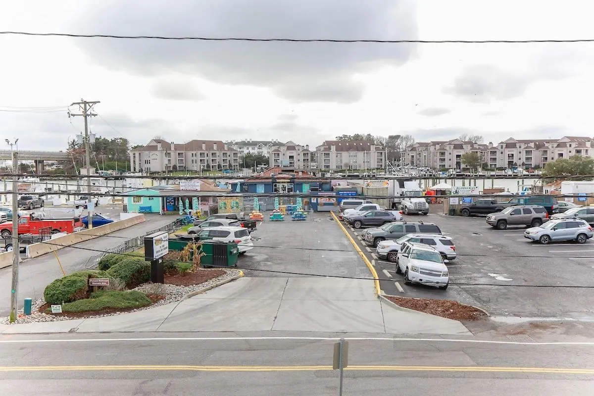 בית נופש וירג'יניה ביץ' Upscale Ideal Location 4 Beach Vacay H20 Views ארצות הברית
